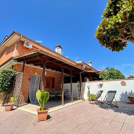 Villa Marina Torvaianica Buitenkant foto