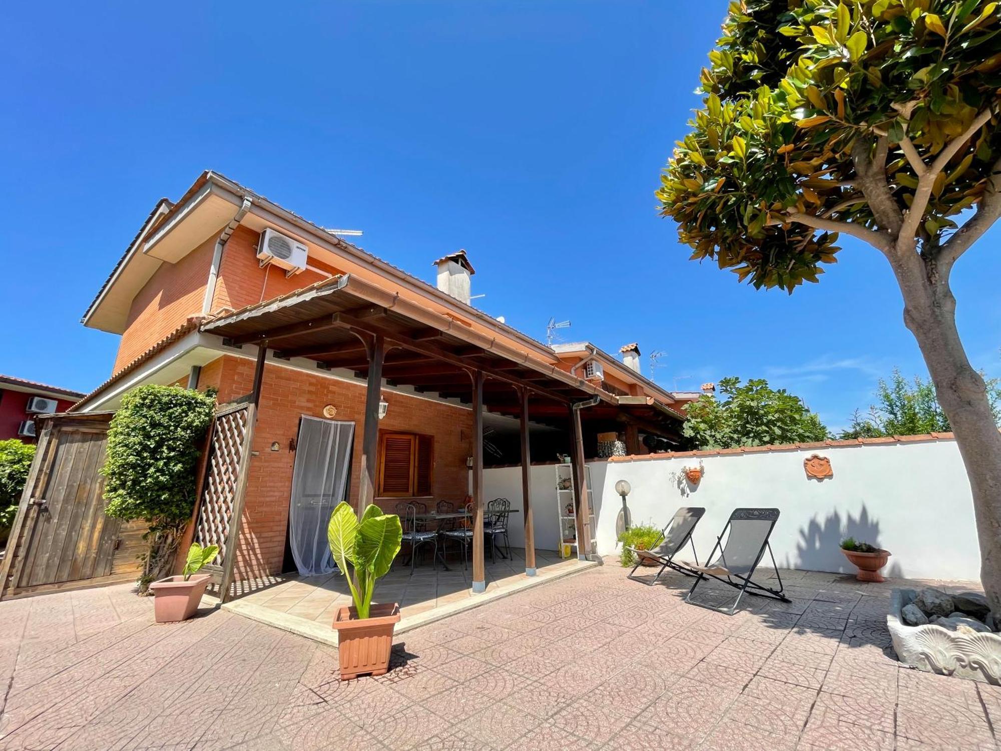 Villa Marina Torvaianica Buitenkant foto